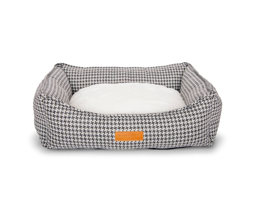 The Kensington Houndstooth Bolster Dog Bed – product image 7